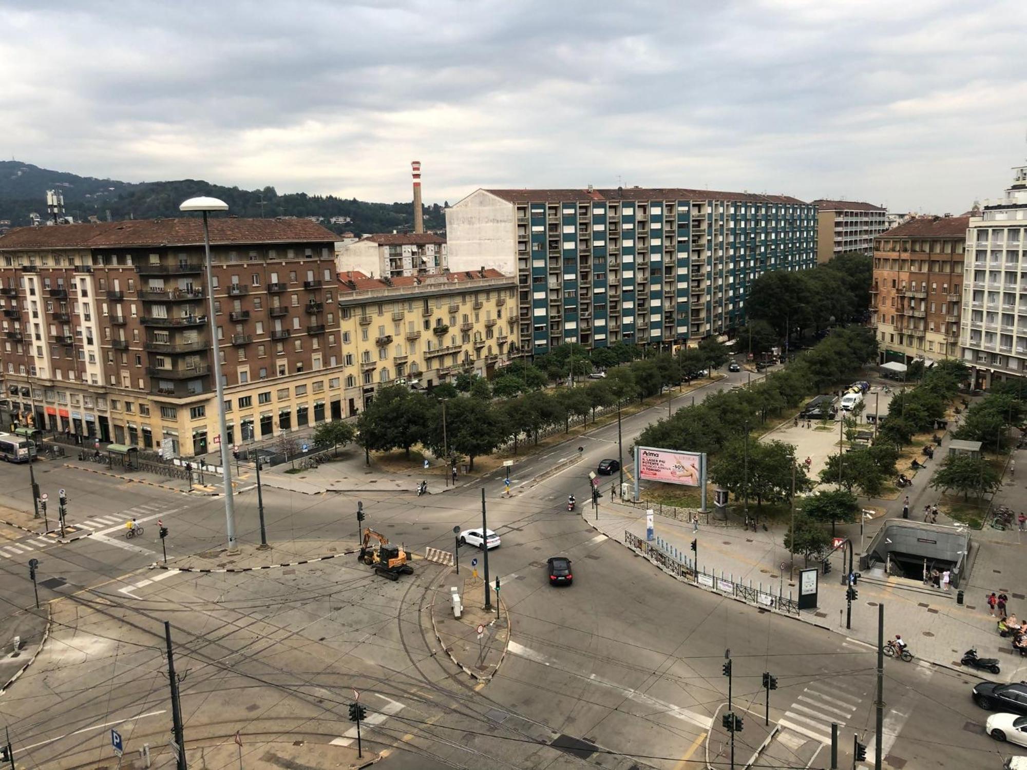 Metro Molinette Panoramico Con 6 Posti Letto * Turín