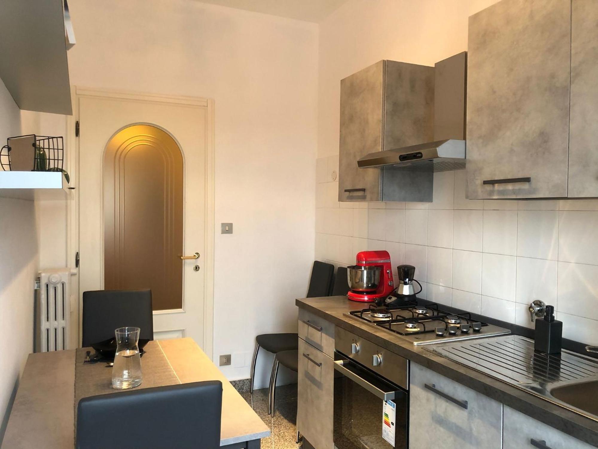 Metro Molinette Panoramico Con 6 Posti Letto Apartamento