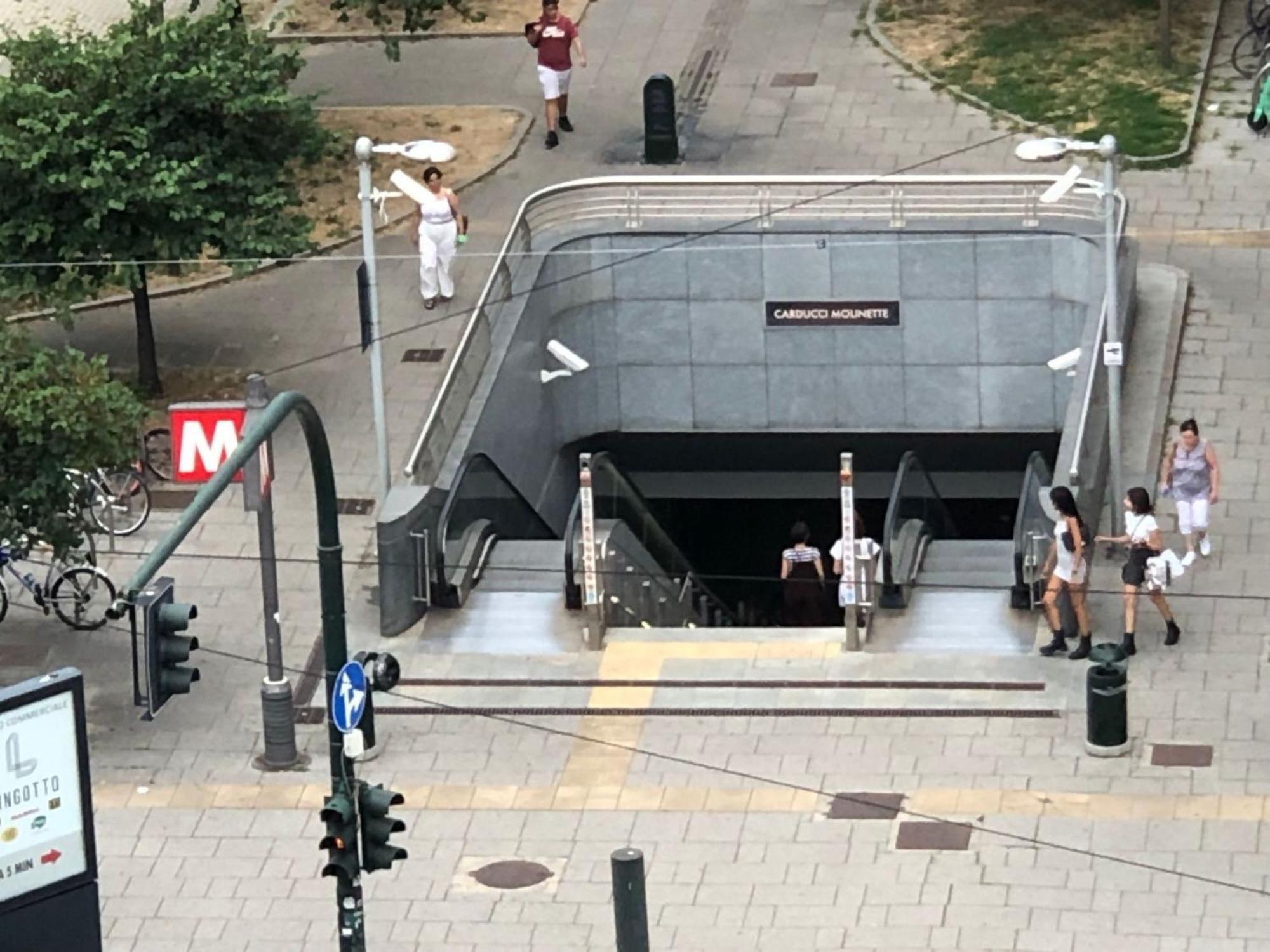 Metro Molinette Panoramico Con 6 Posti Letto * Turín